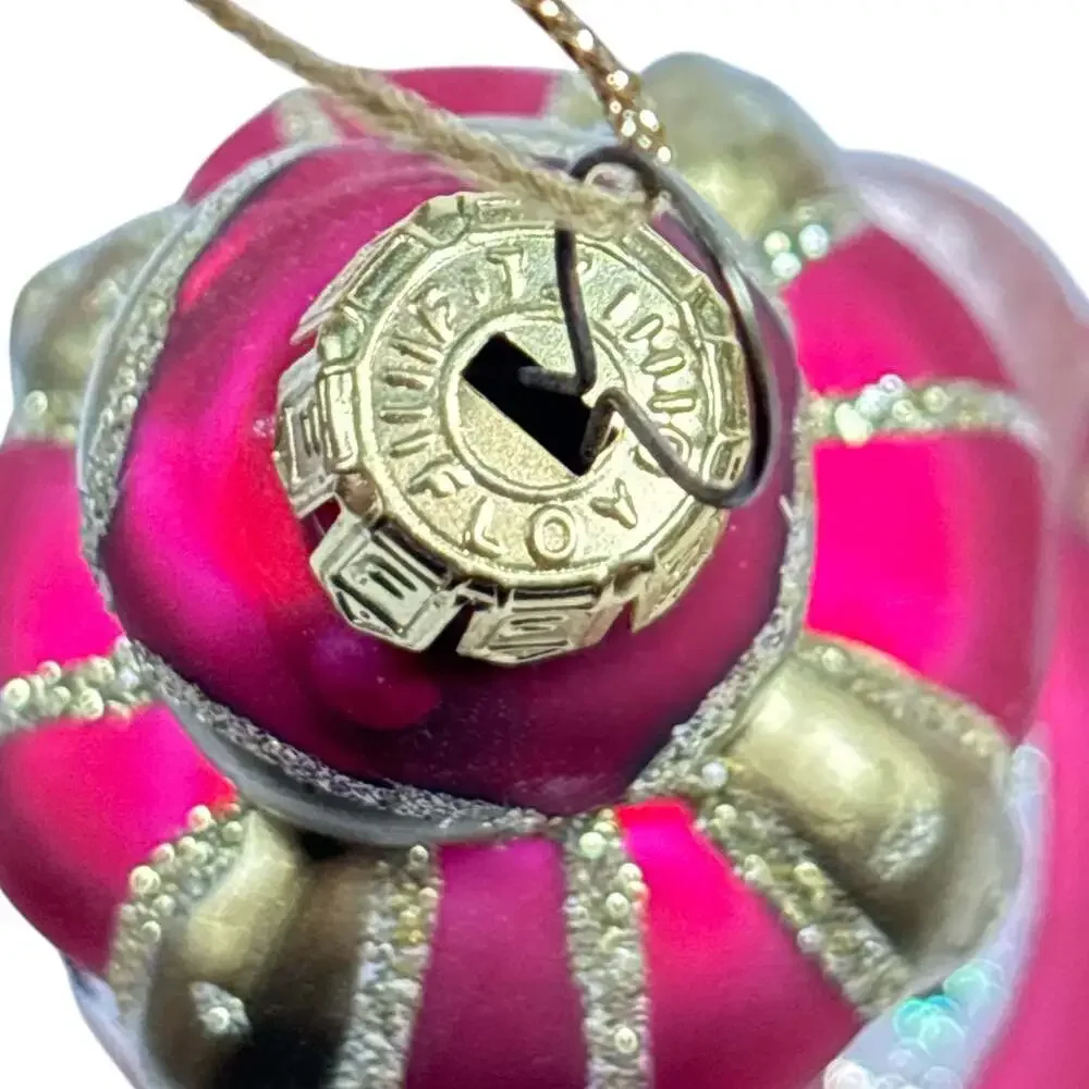 Fitz and Floyd Charming Tails King and Queen of Hearts Mouse Glass Ornaments Set